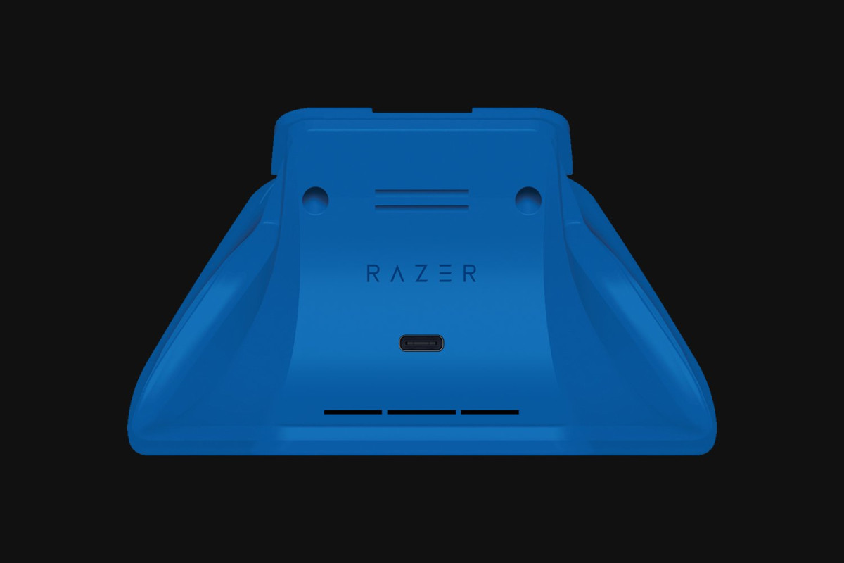 Xbox Pro Charging Stand Shock Blue