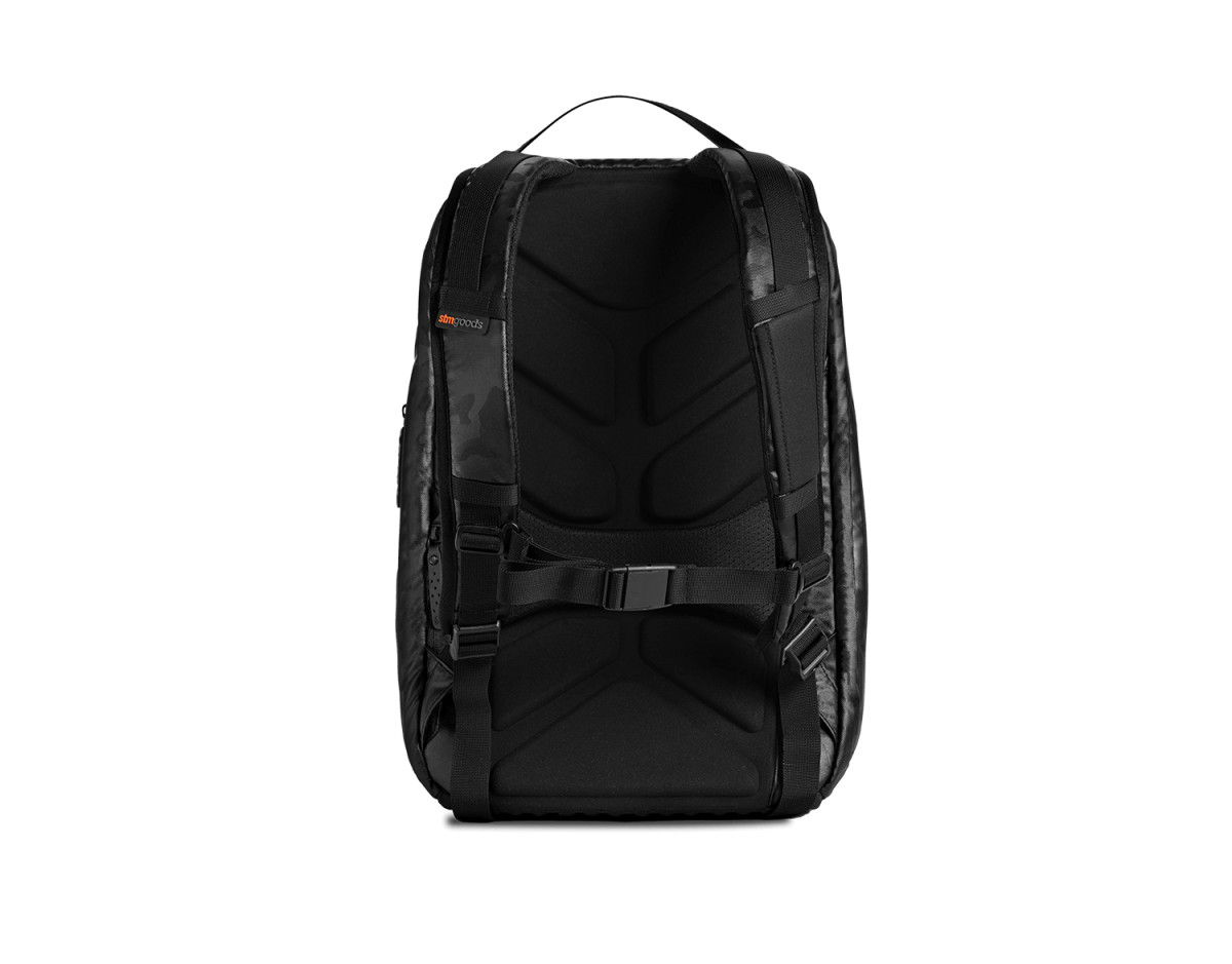 Dux 16L Padded Backpack 15