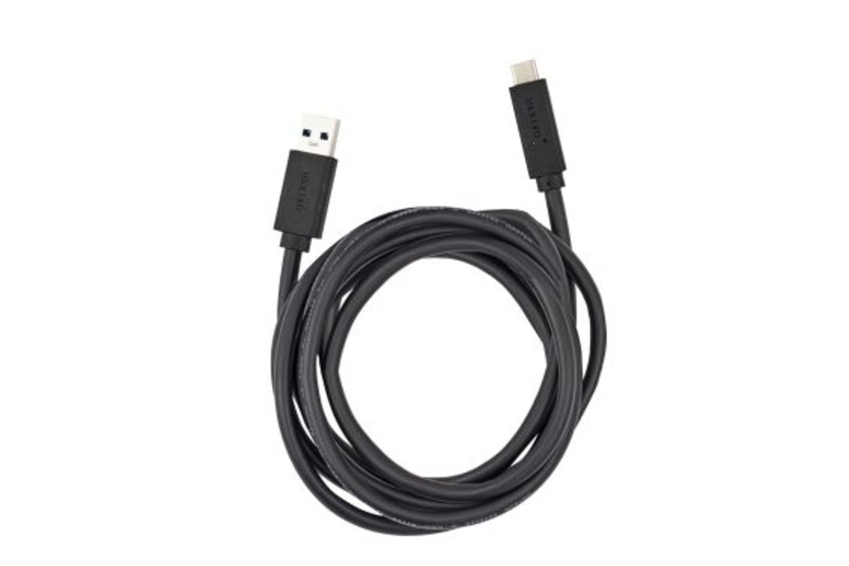 Cintiq Pro USB-C to A cable 1.8M