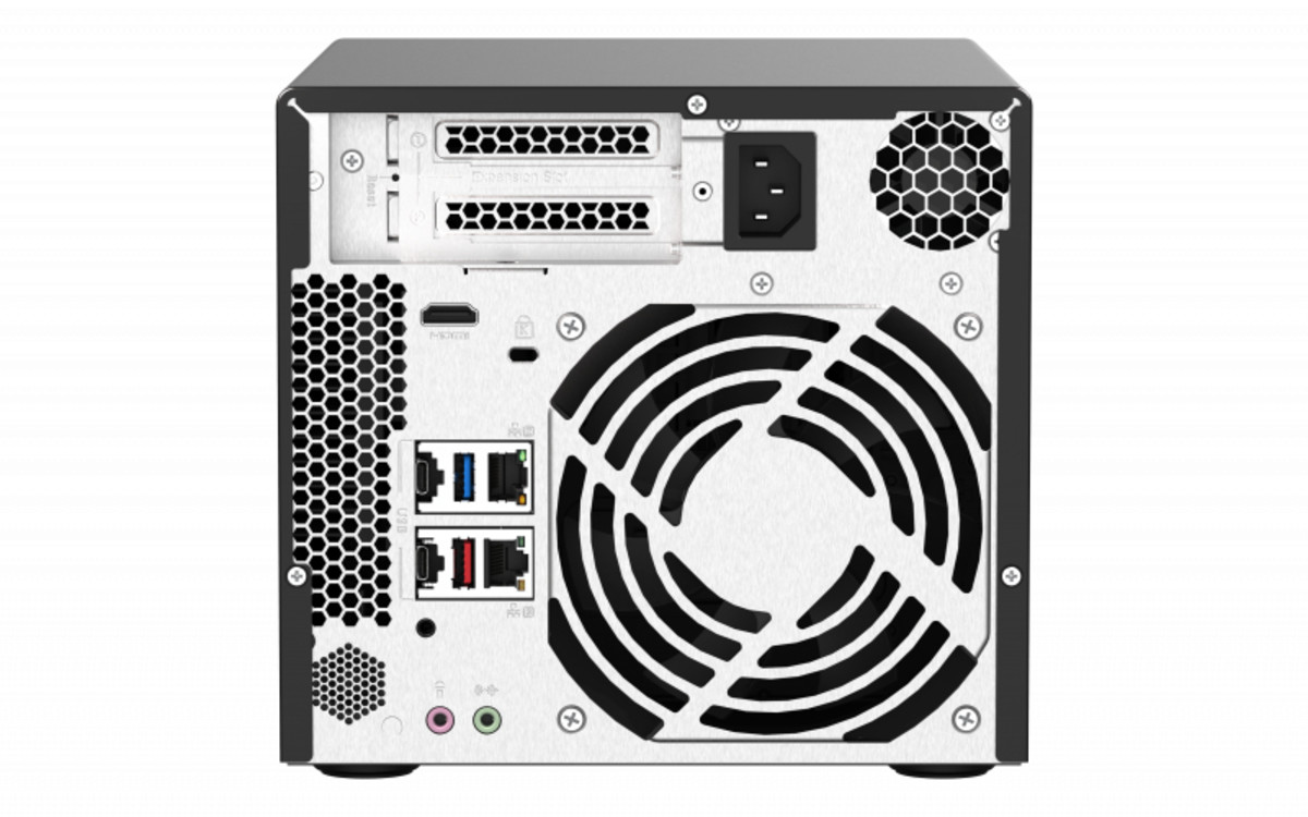 QvP-41a 4-Bay High-Performance Nvr