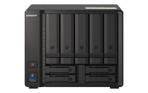 QNAP, TS-H973aX-8G 70TB (Seagate Exos) 9-