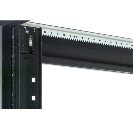 SX 42U 750W x 1070D Rack W/out Sides Blk