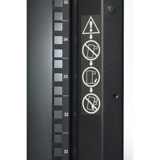 SX 42U 750W x 1070D Rack W/out Sides Blk