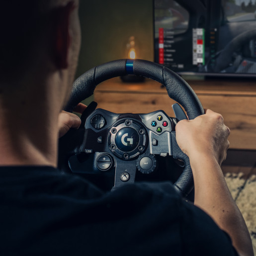 G923 Racing Wheel and Pedals